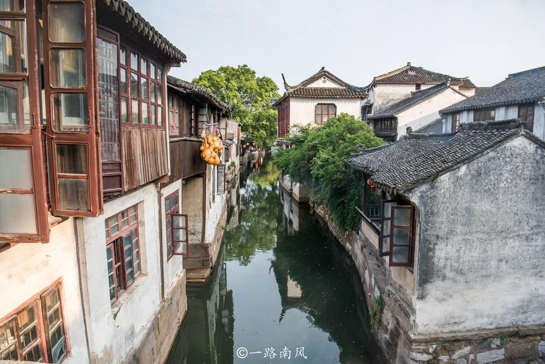 中国健康科技(01069.HK)委任王义斌为行政总裁
